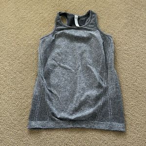 Cute grey athleta tank top!